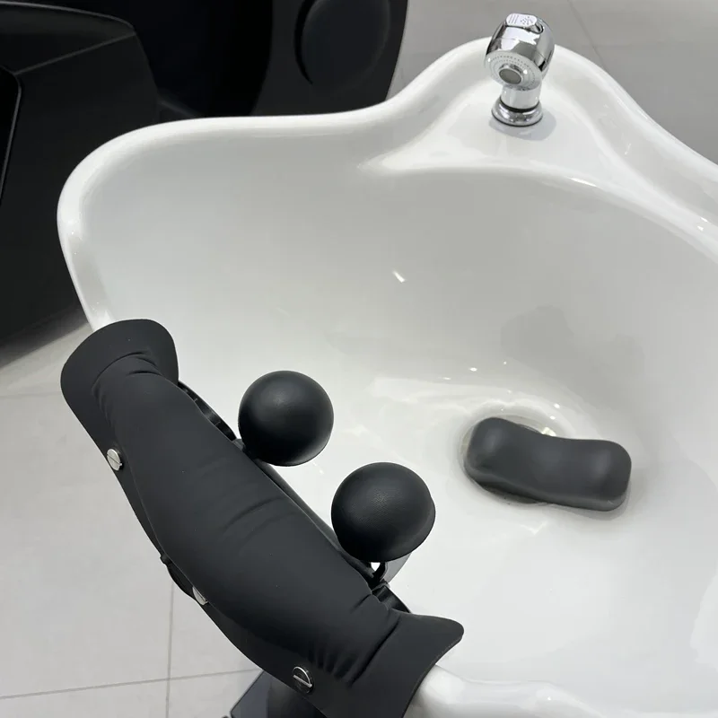 Elektryczne łóżko fryzjerskie  – Hair Care Japanese recenzja i cena
